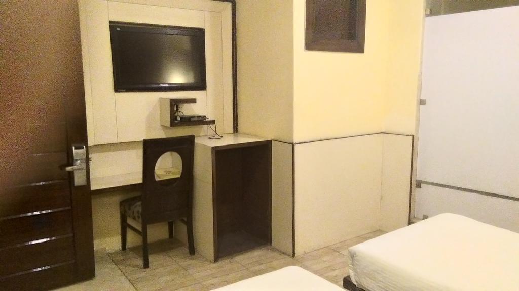 The White Klove Neu-Delhi Exterior foto