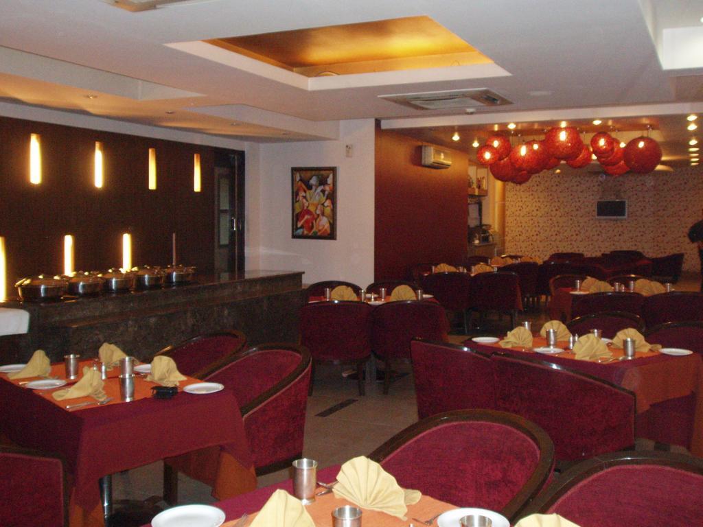 The White Klove Neu-Delhi Exterior foto
